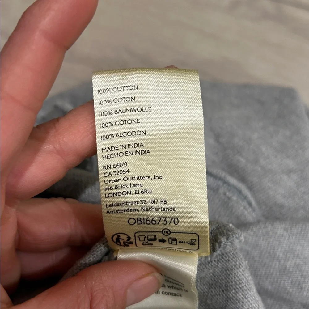 We The Free Gray and Maroon Sweatshirt Free People Tee Tunic Top Size Medium - Picture 12 of 15